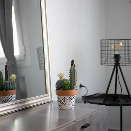 Newly Renovated Cozy Studio Downtown Athens Exterior photo